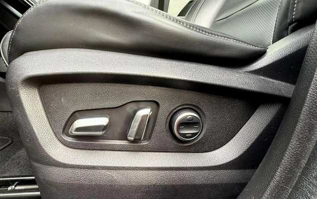 imagem-https://www.socarrao.com.br/sc-vehicle-images-prod/3794598/1791480921348-8471210_7_B_0dce5b98a8.jpeg