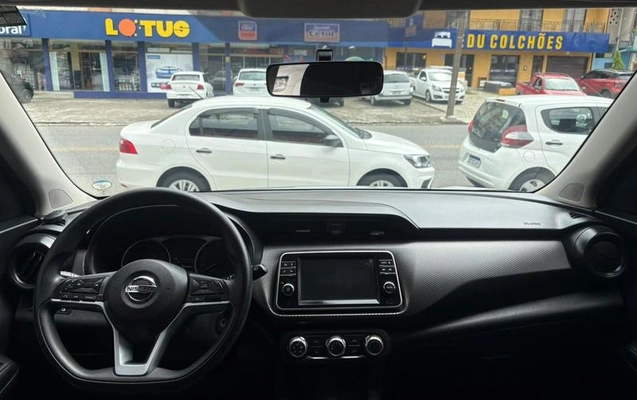 imagem-https://www.socarrao.com.br/sc-vehicle-images-prod/3794600/1789227762454-8471605_8_B_fc730e1921.jpeg