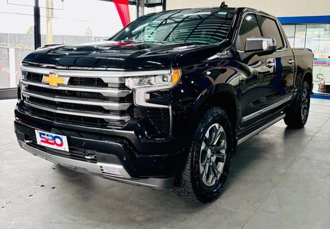 Chevrolet Silverado 2024 Preto — foto 1 de 3