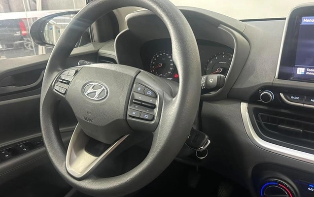 imagem-https://www.socarrao.com.br/sc-vehicle-images-prod/3794673/1789229406457-8442014_12_B_64890d2ba6.jpeg