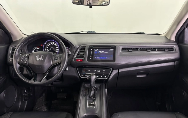 imagem-https://www.socarrao.com.br/sc-vehicle-images-prod/3794683/1789758643662-d9386886-cb2d-c12a-3032-8a1b5c545ddf-whatsappimage2026-09-18at1504191jpeg.jpg