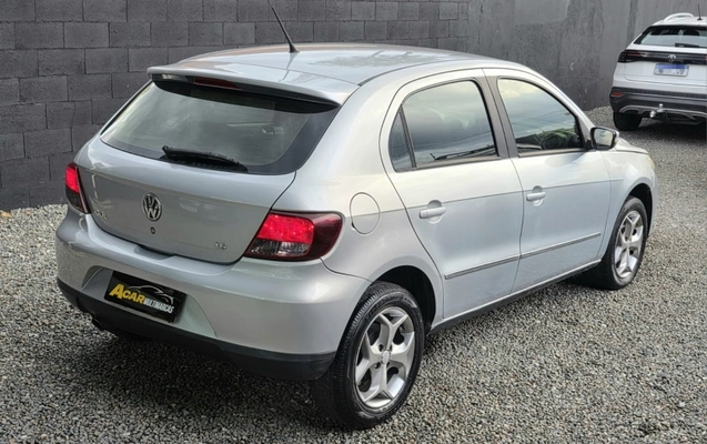 imagem-https://www.socarrao.com.br/sc-vehicle-images-prod/3794692/1789229750614-Bg4ZQ7AwfX7DmIv0AGJXOfQCM7940RVL.jpg