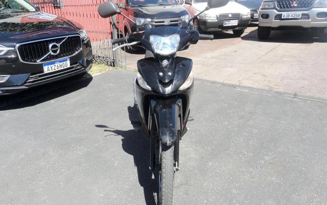 imagem-https://www.socarrao.com.br/sc-vehicle-images-prod/3794713/1790004712713-8471749_5_B_fe1acc9906.jpeg