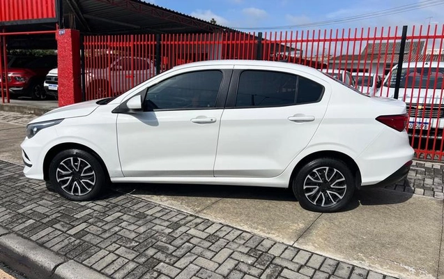 imagem-https://www.socarrao.com.br/sc-vehicle-images-prod/3794748/1789230792161-8471792_4_B_2b534e1bb1.jpeg