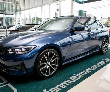 BMW 320i 2022 Azul — foto 1 de 3