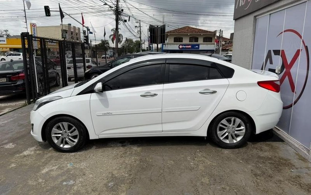 imagem-https://www.socarrao.com.br/sc-vehicle-images-prod/3794800/1789237616169-8339032_12_B_4d7539366b.jpeg
