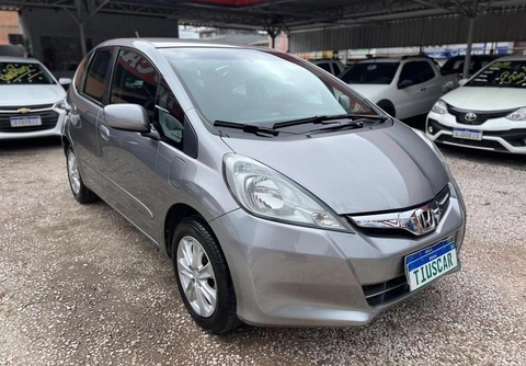 Honda Fit 2014 Cinza — foto 1 de 3