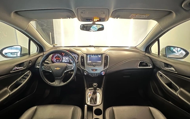 imagem-https://www.socarrao.com.br/sc-vehicle-images-prod/3794899/1789233310357-gb-946a96b.jpeg