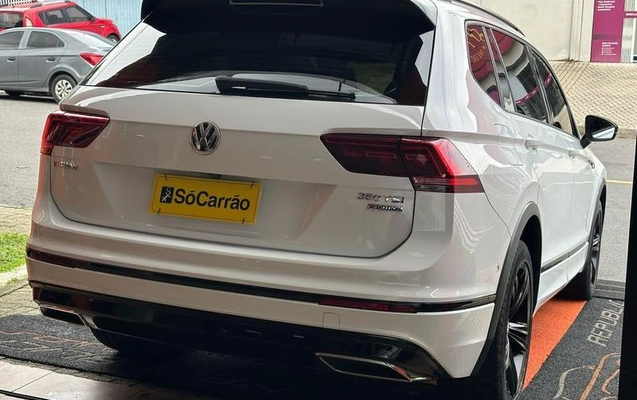 imagem-https://www.socarrao.com.br/sc-vehicle-images-prod/3794922/1789233435655-8471871_12_B_386a4552b7.jpeg