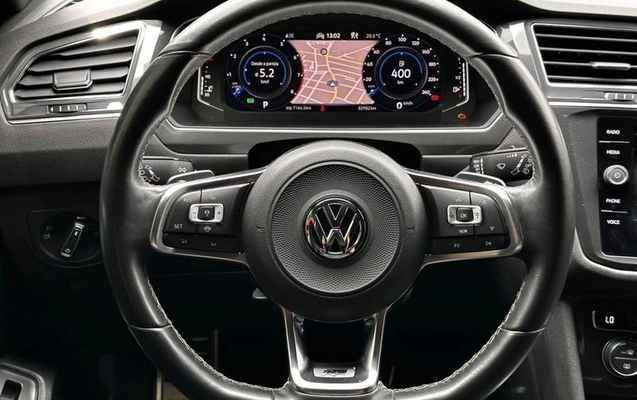 imagem-https://www.socarrao.com.br/sc-vehicle-images-prod/3794922/1789233435661-8471871_14_B_1b9127b668.jpeg
