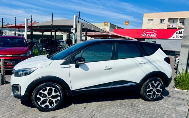 imagem-https://www.socarrao.com.br/sc-vehicle-images-prod/3794929/1789233605360-8471953_2_B_ea1f76442c.jpeg