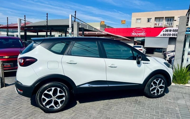 imagem-https://www.socarrao.com.br/sc-vehicle-images-prod/3794929/1789233605368-8471953_8_B_2056f24c42.jpeg