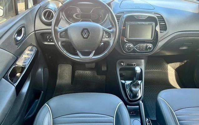 imagem-https://www.socarrao.com.br/sc-vehicle-images-prod/3794929/1789233605371-8471953_15_B_f71f36461a.jpeg