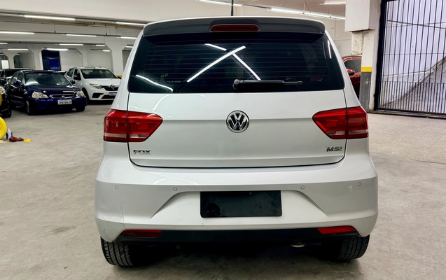 imagem-https://www.socarrao.com.br/sc-vehicle-images-prod/3794940/1789233756077-592a5612bc4d4c9ca872e755fab065c8_1788034305844.jpg