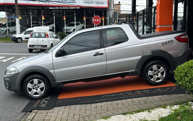imagem-https://www.socarrao.com.br/sc-vehicle-images-prod/3794976/1789234354120-8471514_13_B_c7f46e5eb9.jpeg