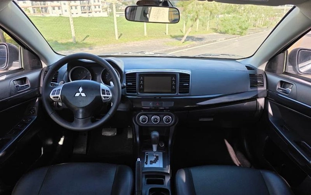 imagem-https://www.socarrao.com.br/sc-vehicle-images-prod/3794978/1789497715006-8429361_11_B_8877767bd8.jpeg