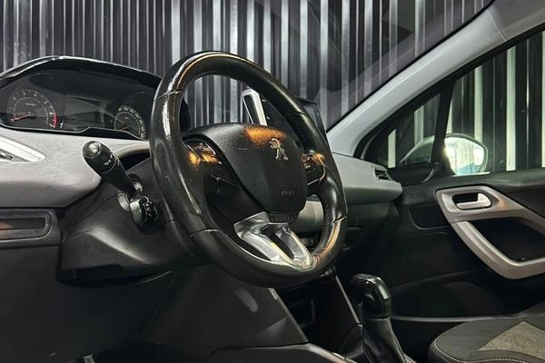 imagem-https://www.socarrao.com.br/sc-vehicle-images-prod/3794979/1789585423636-8470908_1_B_7d223238f1.jpeg