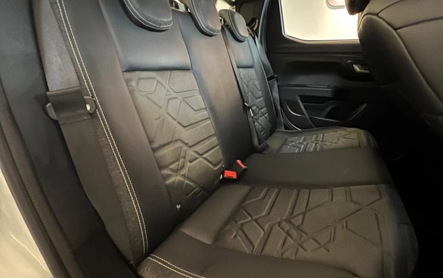 imagem-https://www.socarrao.com.br/sc-vehicle-images-prod/3794980/1789234415120-gb-d934ed9.jpeg