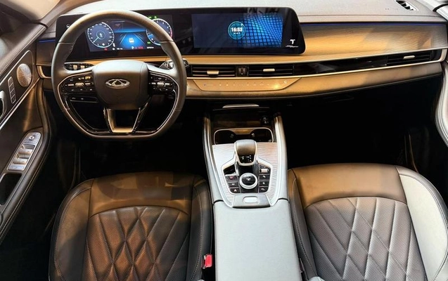 imagem-https://www.socarrao.com.br/sc-vehicle-images-prod/3794983/1790878764914-8471970_12_B_2a6f250571.jpeg