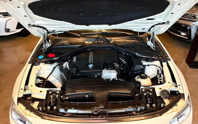 imagem-https://www.socarrao.com.br/sc-vehicle-images-prod/3794999/1792153757940-8471388_15_B_e85237859a.jpeg
