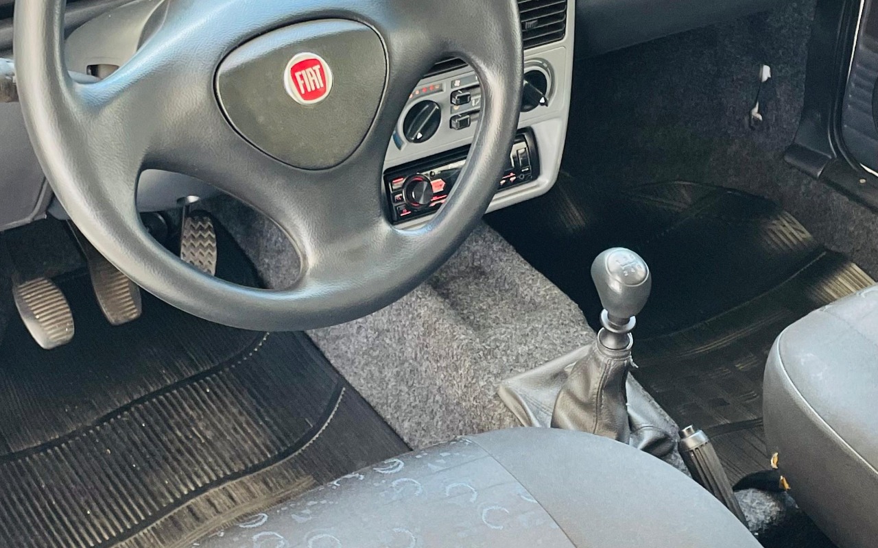 imagem-https://www.socarrao.com.br/sc-vehicle-images-prod/3795011/1789234922146-NmQxZmQwOWYtMzQ0Ni00ZGIxLTk2ODktNGQ5ZTdkZDRhZTQ0LkpQRw.JPG