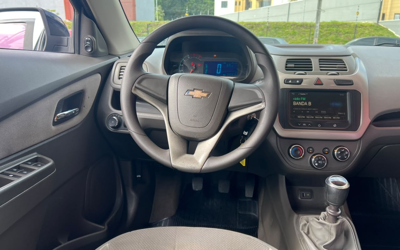 imagem-https://www.socarrao.com.br/sc-vehicle-images-prod/3795014/1789235115888-V2hhdHNBcHAgSW1hZ2UgMjAyNi0wOS0xMSBhdCAxMC4xNy4xMyAoMykuanBlZw.jpeg