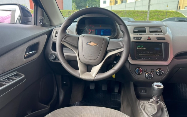 imagem-https://www.socarrao.com.br/sc-vehicle-images-prod/3795014/1789235115888-V2hhdHNBcHAgSW1hZ2UgMjAyNi0wOS0xMSBhdCAxMC4xNy4xMyAoMykuanBlZw.jpeg