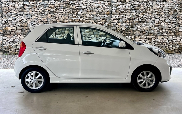 imagem-https://www.socarrao.com.br/sc-vehicle-images-prod/3795016/1789235150577-SU1HXzM0MjYuanBn.jpg