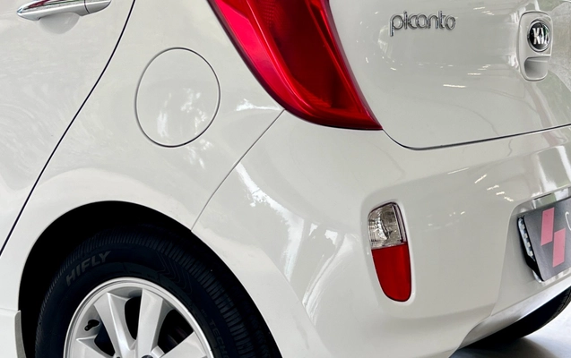 imagem-https://www.socarrao.com.br/sc-vehicle-images-prod/3795016/1789235151057-SU1HXzM0MzUuanBn.jpg