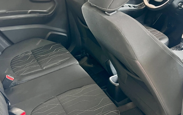 imagem-https://www.socarrao.com.br/sc-vehicle-images-prod/3795016/1789235151793-SU1HXzM0NDUuanBn.jpg