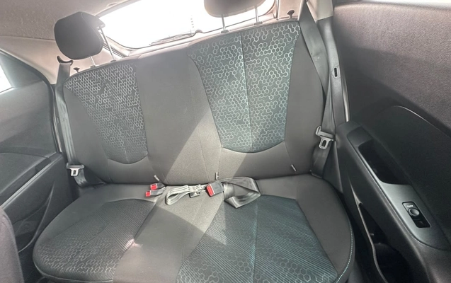 imagem-https://www.socarrao.com.br/sc-vehicle-images-prod/3795057/1789235819082-V2hhdHNBcHAgSW1hZ2UgMjAyNi0wOS0xMSBhdCAxNS4xMi41MC5qcGVn.jpeg
