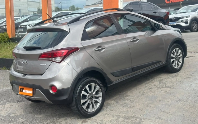 imagem-https://www.socarrao.com.br/sc-vehicle-images-prod/3795057/1789235819281-V2hhdHNBcHAgSW1hZ2UgMjAyNi0wOS0xMSBhdCAxNS4xMi41MS5qcGVn.jpeg