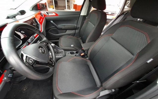 imagem-https://www.socarrao.com.br/sc-vehicle-images-prod/3795060/1789674919925-8471099_3_B_294a9854e1.jpeg