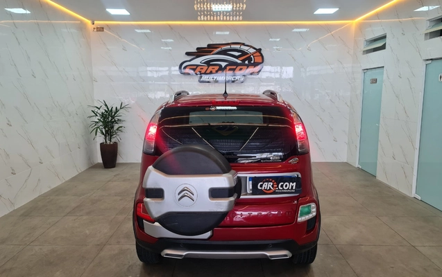 imagem-https://www.socarrao.com.br/sc-vehicle-images-prod/3795061/1789388955468-Ni5qcGc.jpg