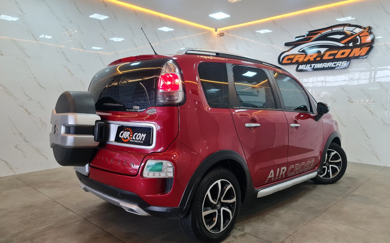 imagem-https://www.socarrao.com.br/sc-vehicle-images-prod/3795061/1789388955559-Ny5qcGc.jpg
