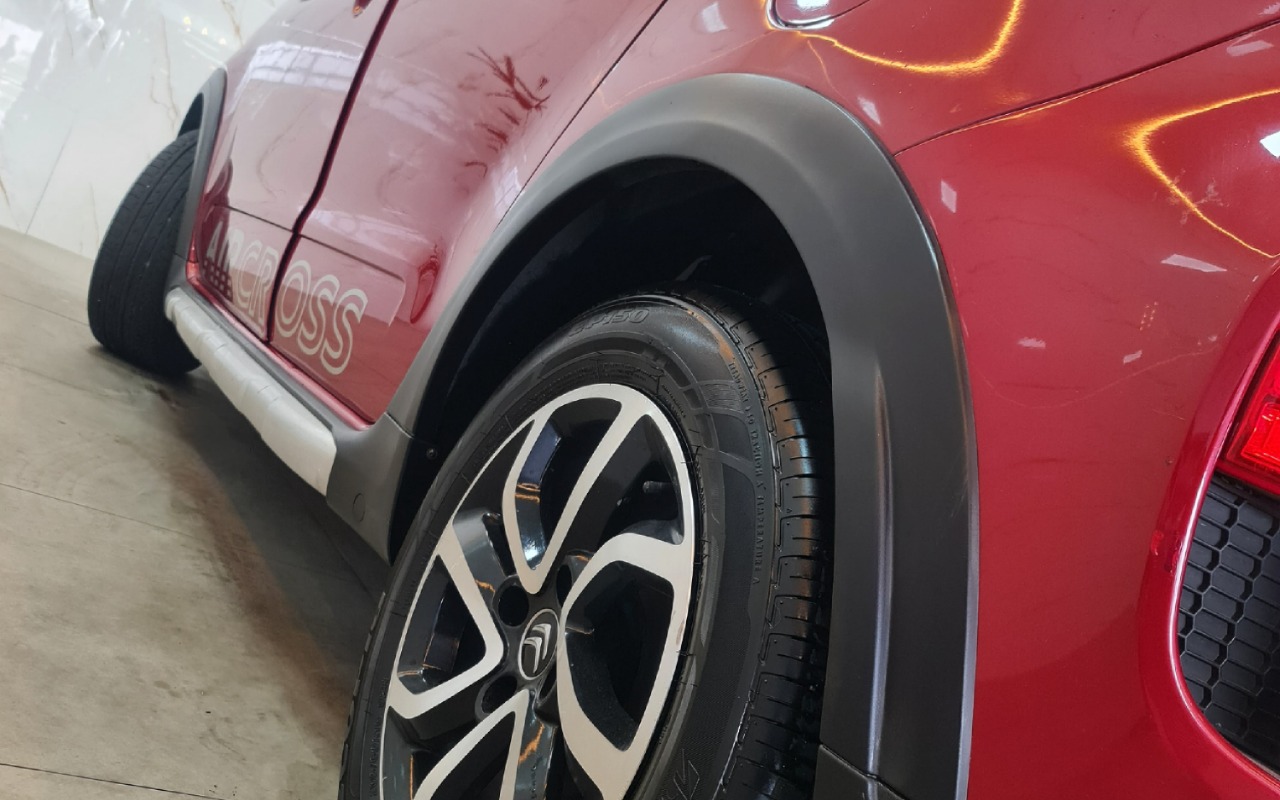 imagem-https://www.socarrao.com.br/sc-vehicle-images-prod/3795061/1789388956882-MTguanBn.jpg