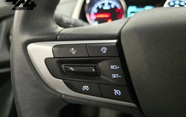 imagem-https://www.socarrao.com.br/sc-vehicle-images-prod/3795112/1789236891512-43527b98d26f41d4b0d9bc74b8e0a945_1789236776311.jpg