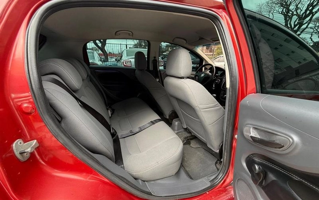 imagem-https://www.socarrao.com.br/sc-vehicle-images-prod/3795128/1790016184854-8361973_9_B_9d80c8bd30.jpeg