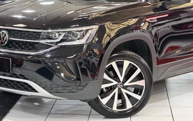 imagem-https://www.socarrao.com.br/sc-vehicle-images-prod/3795137/1789504340291-8470765_1_B_4eaea435c7.jpeg