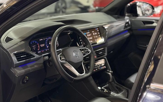 imagem-https://www.socarrao.com.br/sc-vehicle-images-prod/3795137/1789504340294-8470765_17_B_7f90b66e8f.jpeg