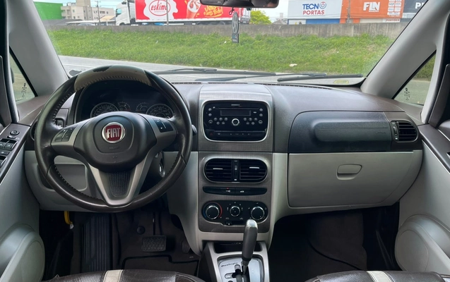 imagem-https://www.socarrao.com.br/sc-vehicle-images-prod/3795165/1789491873693-fae1e35bfdf34b6daaa8a38814455735_1789491447876.jpg