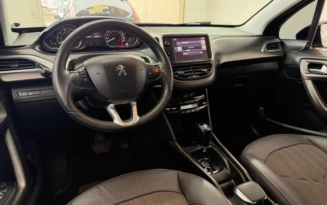 imagem-https://www.socarrao.com.br/sc-vehicle-images-prod/3795180/1789425993263-8472129_11_B_64f2b39270.jpeg