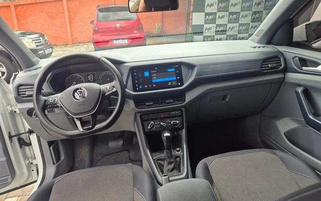 imagem-https://www.socarrao.com.br/sc-vehicle-images-prod/3795191/1789238445007-8471774_4_B_749f12462f.jpeg