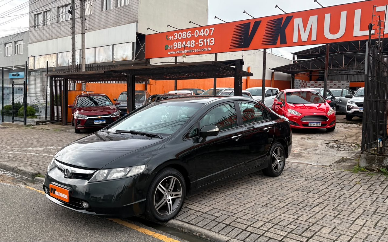 Honda Civic 2007 Verde — foto 1 de 3