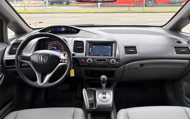 imagem-https://www.socarrao.com.br/sc-vehicle-images-prod/3795217/1789238910415-V2hhdHNBcHAgSW1hZ2UgMjAyNi0wOS0xMiBhdCAxNC41NS4yMSAoMikuanBlZw.jpeg