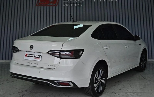 imagem-https://www.socarrao.com.br/sc-vehicle-images-prod/3795219/1789414868832-8472096_8_B_3d4a065f33.jpeg