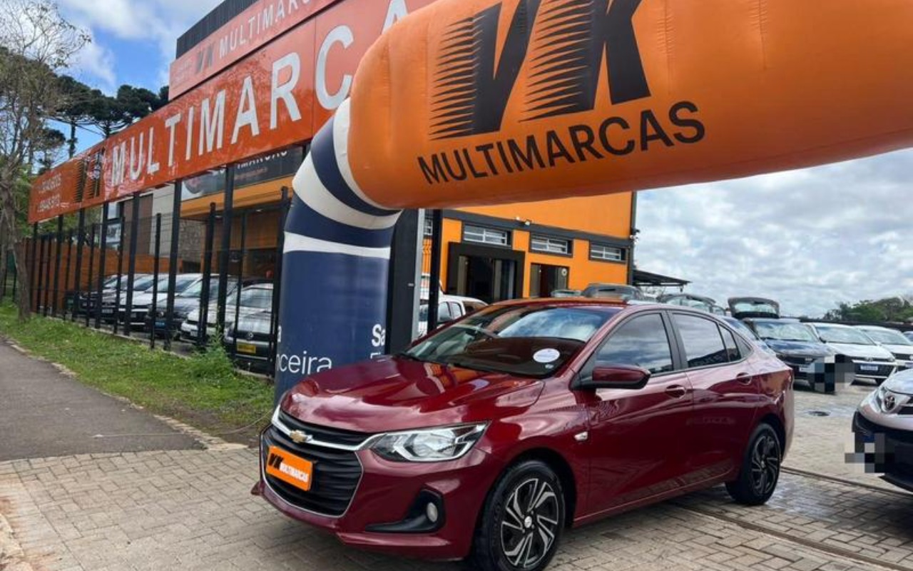 Chevrolet Onix 2024 Vermelho — foto 1 de 3