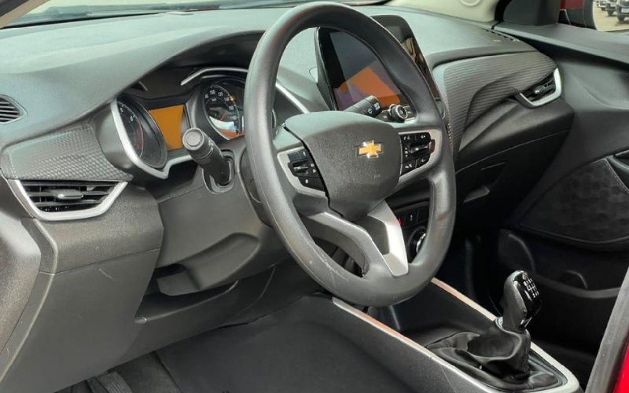 imagem-https://www.socarrao.com.br/sc-vehicle-images-prod/3795314/1789239618782-ODQ1NjA0OF8zX0JfOTM5NmNiOTRkOC5qcGVn.jpeg