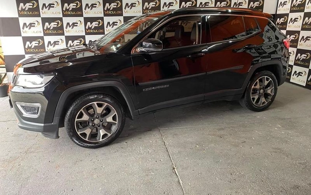 imagem-https://www.socarrao.com.br/sc-vehicle-images-prod/3795396/1789239814287-8471857_16_B_c8a2d38c90.jpeg
