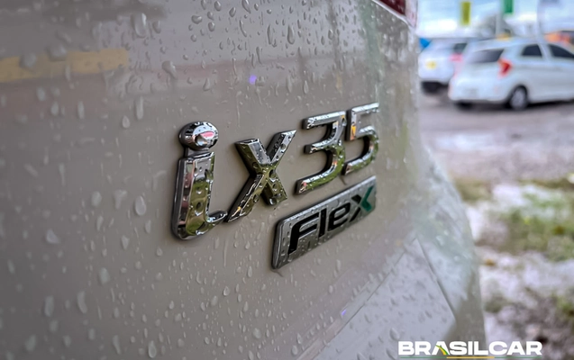 imagem-https://www.socarrao.com.br/sc-vehicle-images-prod/3795397/1789239840819-003_52979ca14d3b7e58353d53b147e60c64.jpg